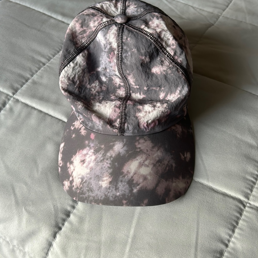 Lululemon soft baller hat- Pink/grey